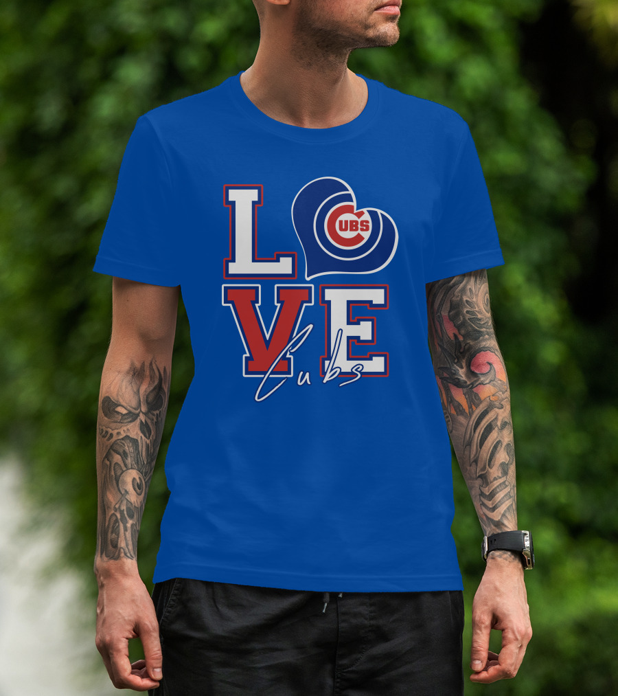 LOVE Cubs Heart Chicago Cubs T-Shirt