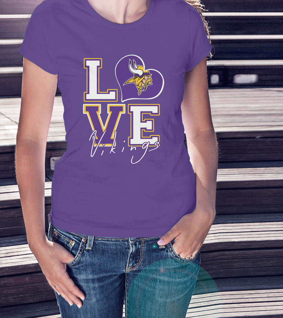 Love Minnesota Vikings Heart T-Shirt