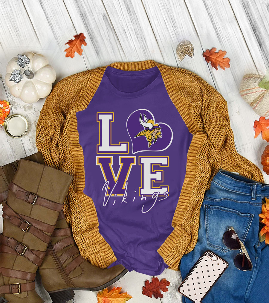 Love Minnesota Vikings Heart T-Shirt