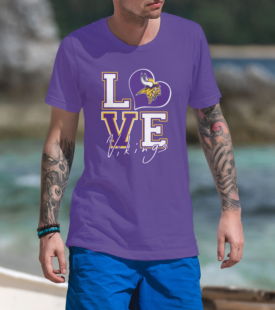 Love Minnesota Vikings Heart T-Shirt
