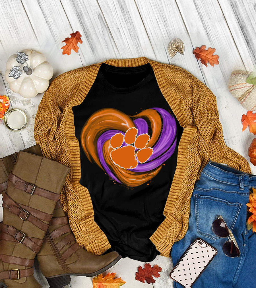 Clemson Tigers Paw Print Tornado Heart T-Shirt