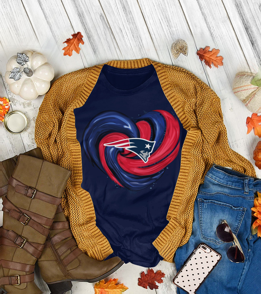 New England Patriots Heart Swirl T-Shirt