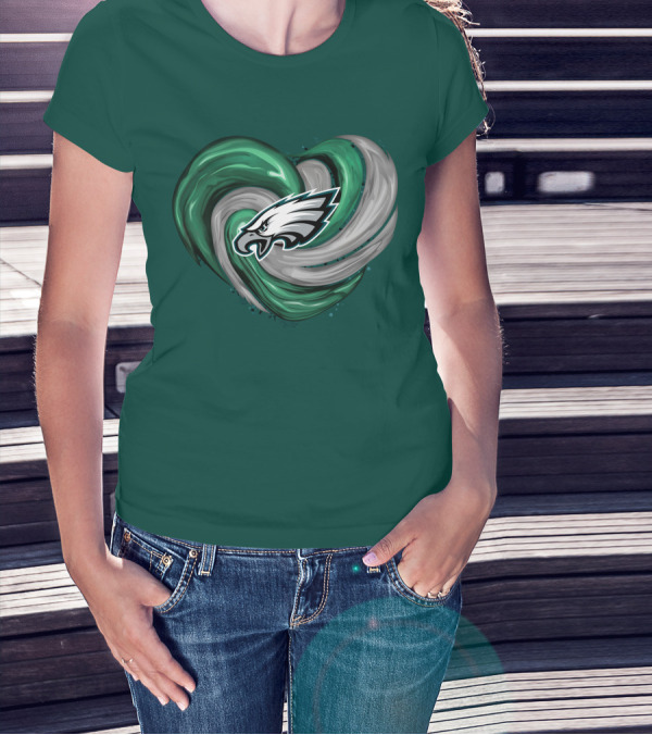 Philadelphia Eagles Heart Swirl T-Shirt