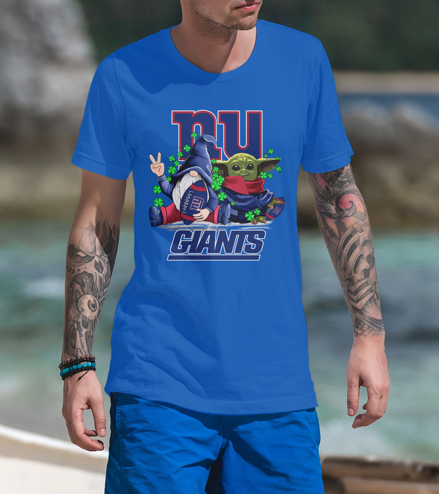 New York Giants Leprechauns Gnomes Baby Yoda Football Clover T-Shirt