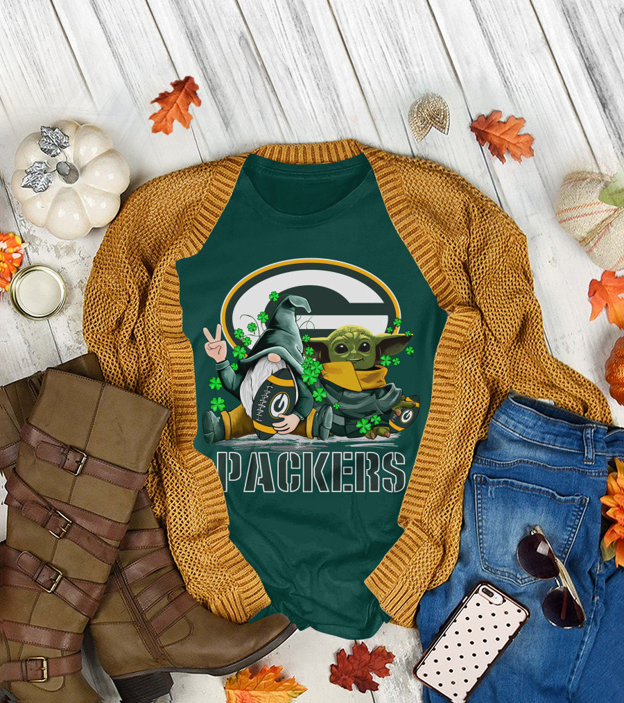 Leprechauns Gnomes Baby Yoda Packers Logo Shamrocks Hug Green Bay T-Shirt