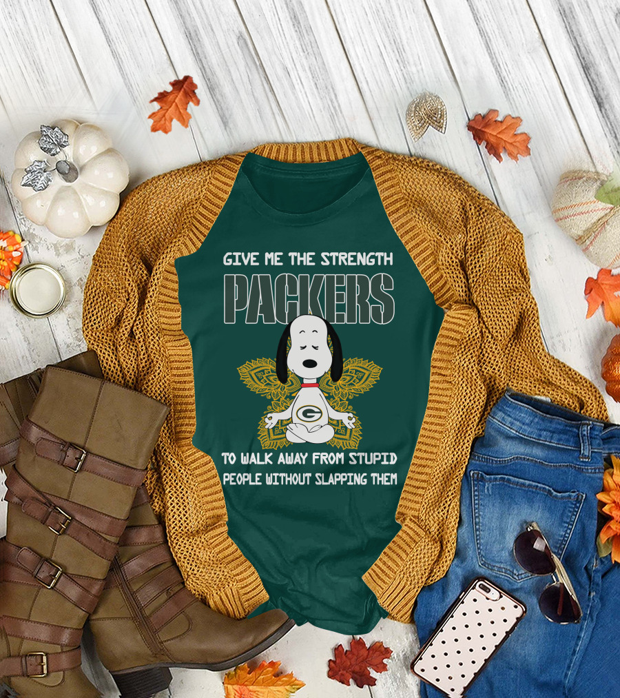 Packers Snoopy Yoga Give Me the Strength to Walk Away from Stupid People Without Slapping Them T-Shirt