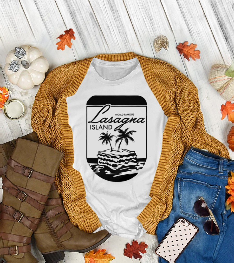 World Famous Lasagna Island Cat Cartoon Comic Humor Retro Style T-Shirt