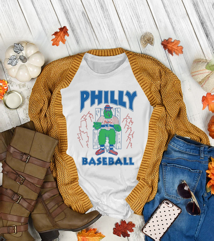 Philly Baseball You Judge From The Shore Never Sunk Into The Deep Where I Dwell T-Shirt