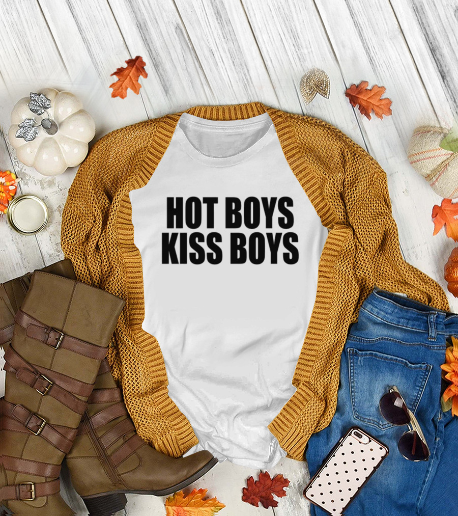 Hot Boys Kiss Boys Rainbow LGBTQ+ Pride T-Shirt