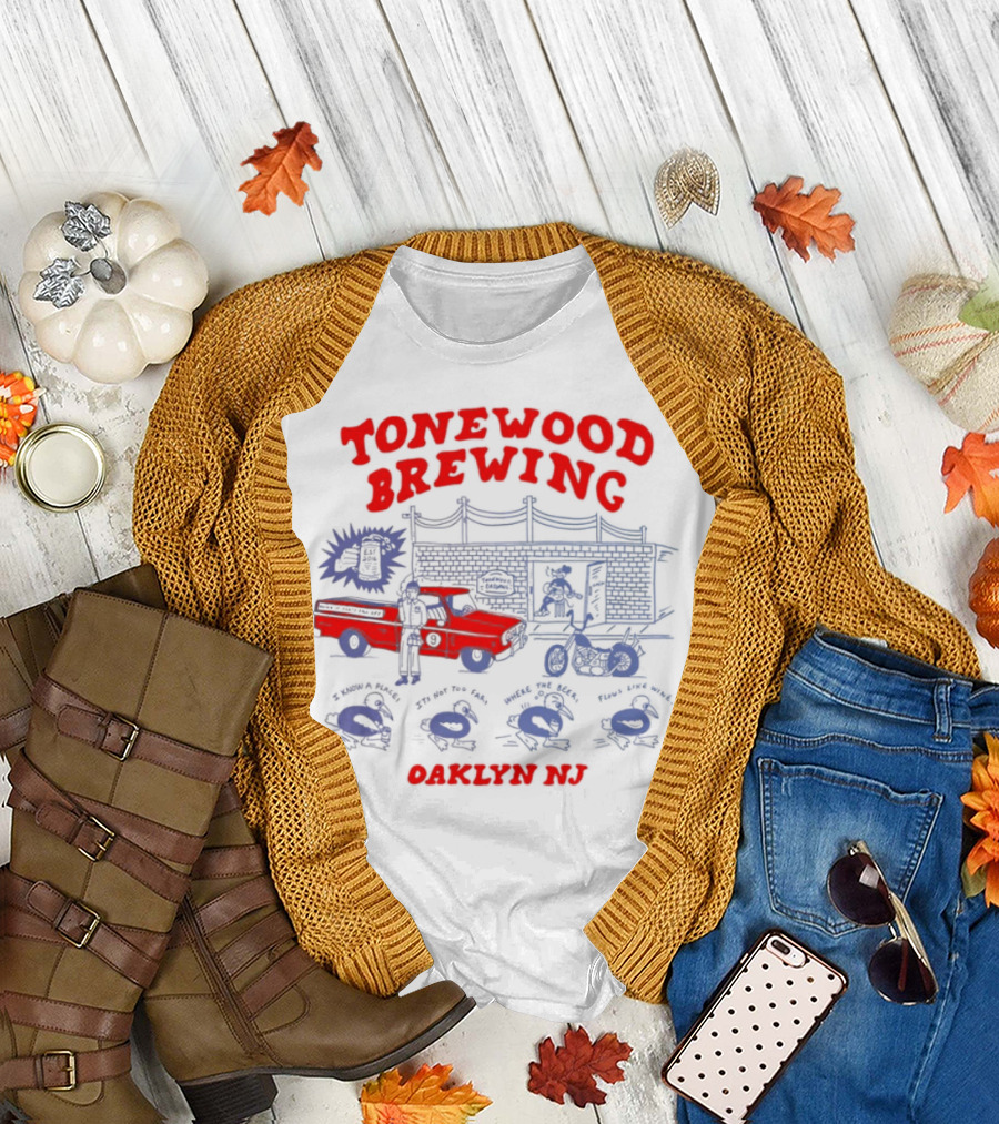 Tonewood Brewing Oaklyn NJ Vintage Car Scene T-Shirt
