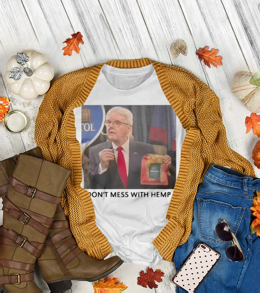 Don't Mess With Hemp Capitol Speech Red Tie Holder T-Shirt