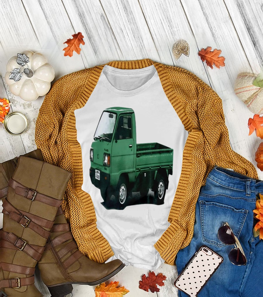 Henry Johnson Truck Green Retro Kei Mini Truck Classic Vintage Vehicle Japan T-Shirt