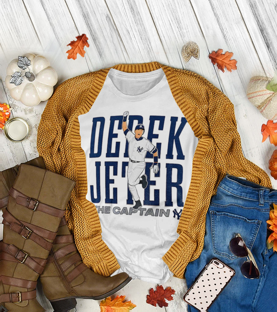 Derek Jeter The Captain New York Yankees MLB Baseball T-Shirt