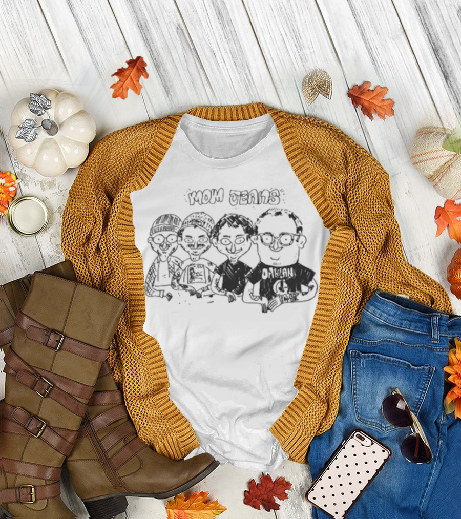 Mom Jeans Band Cartoon Drawing T-Shirt