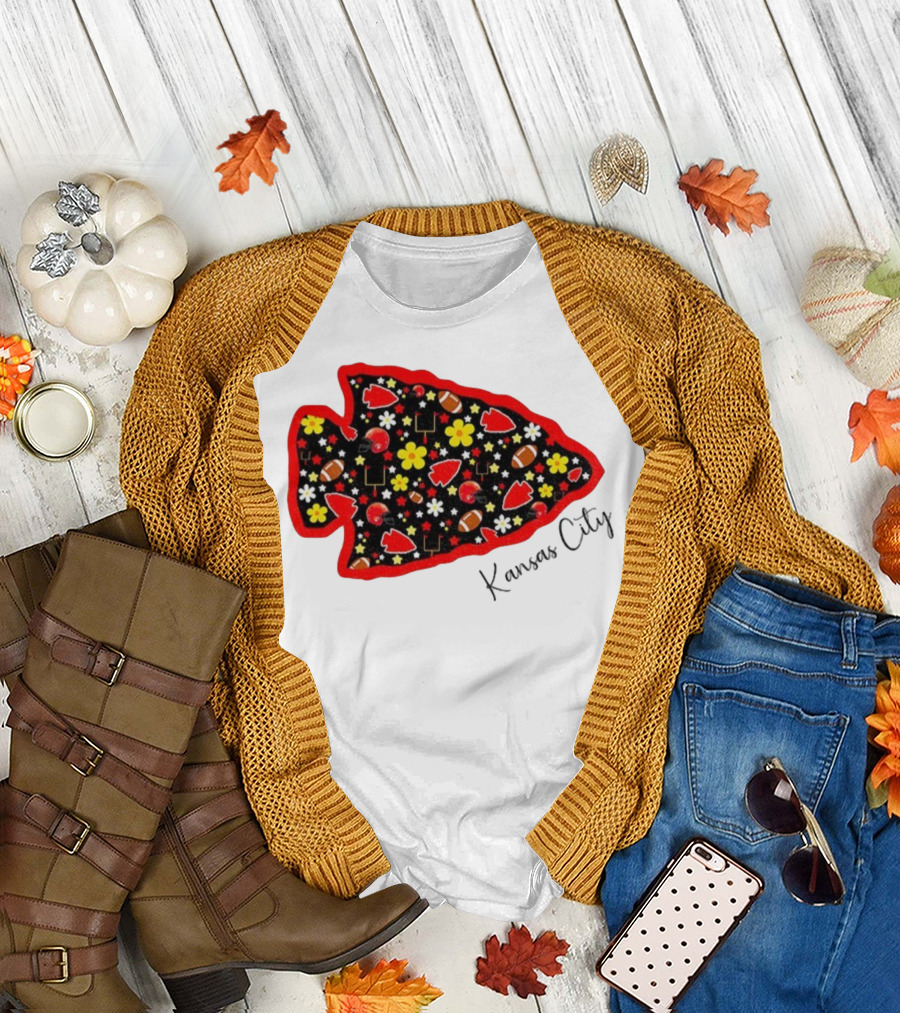 Kansas City Chiefs NFL Football 2025 Pattern Arrowhead T-Shirt