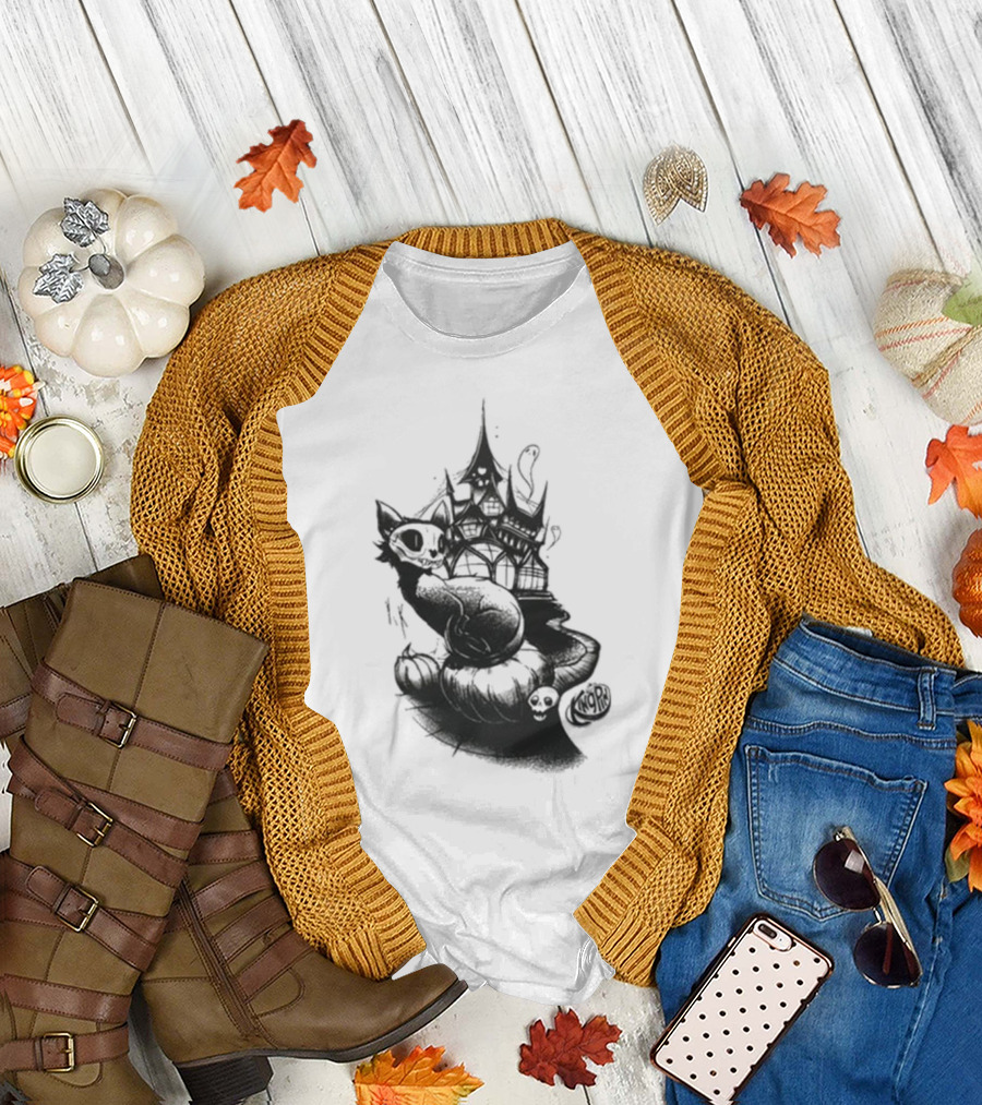 Kingpin Skelecat Haunt by Kellan Horner Ghostly Cat with Crown and Smoke T-Shirt