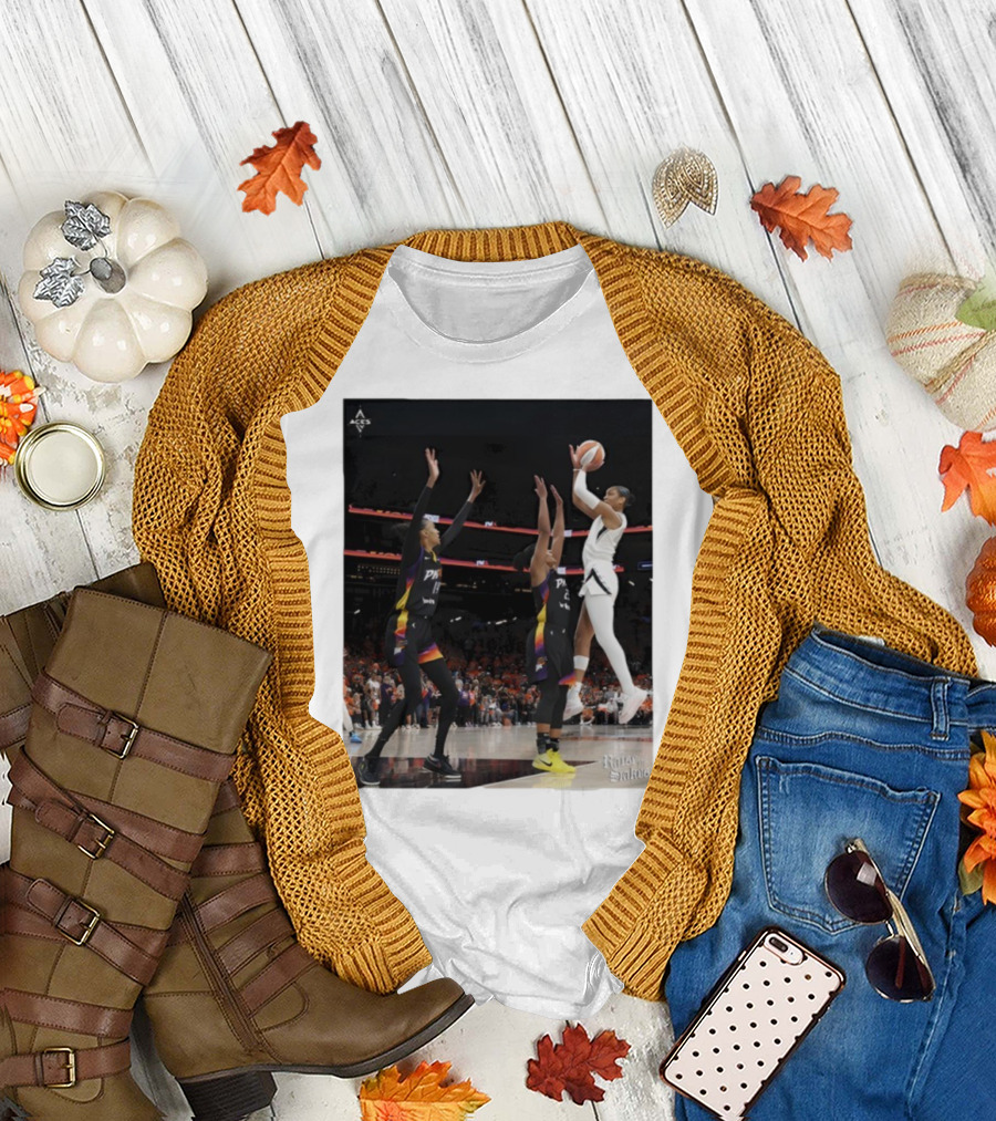 Las Vegas Aces Hang It In The Louvre Basketball Action Shot T-Shirt