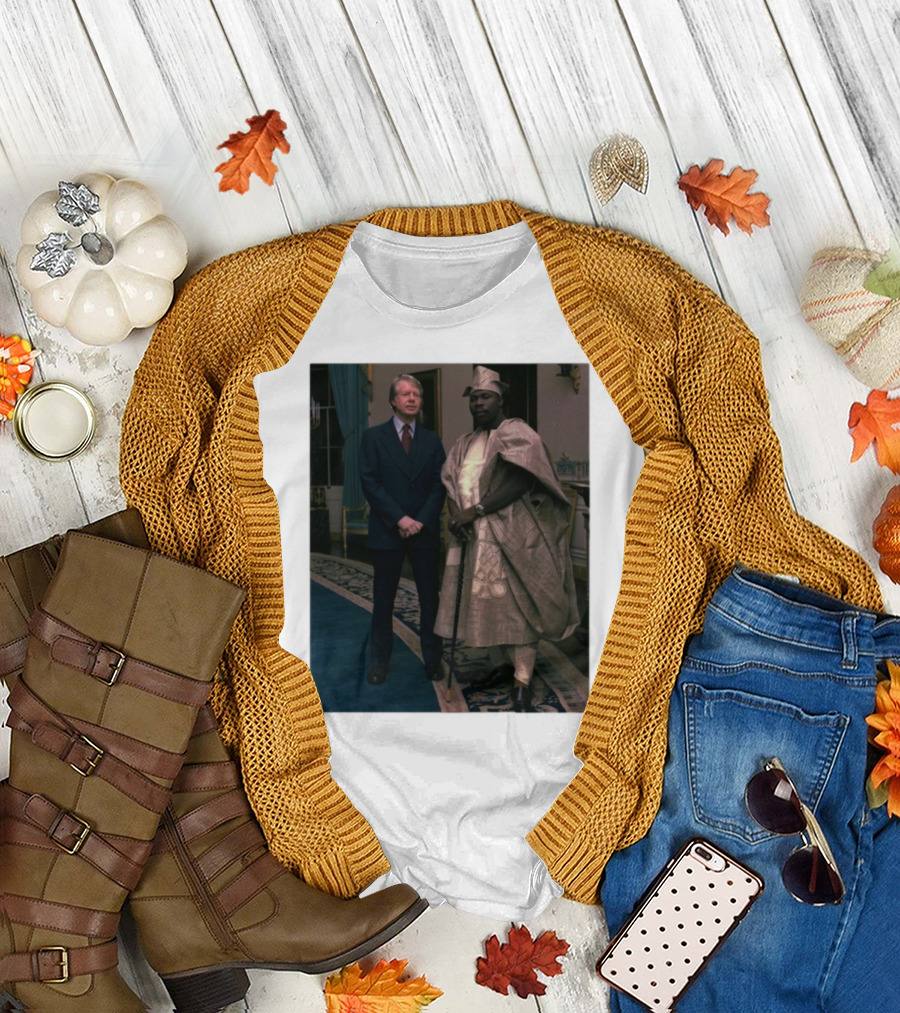 Jimmy Carter Meeting Nigerian President Traditional Attire T-Shirt