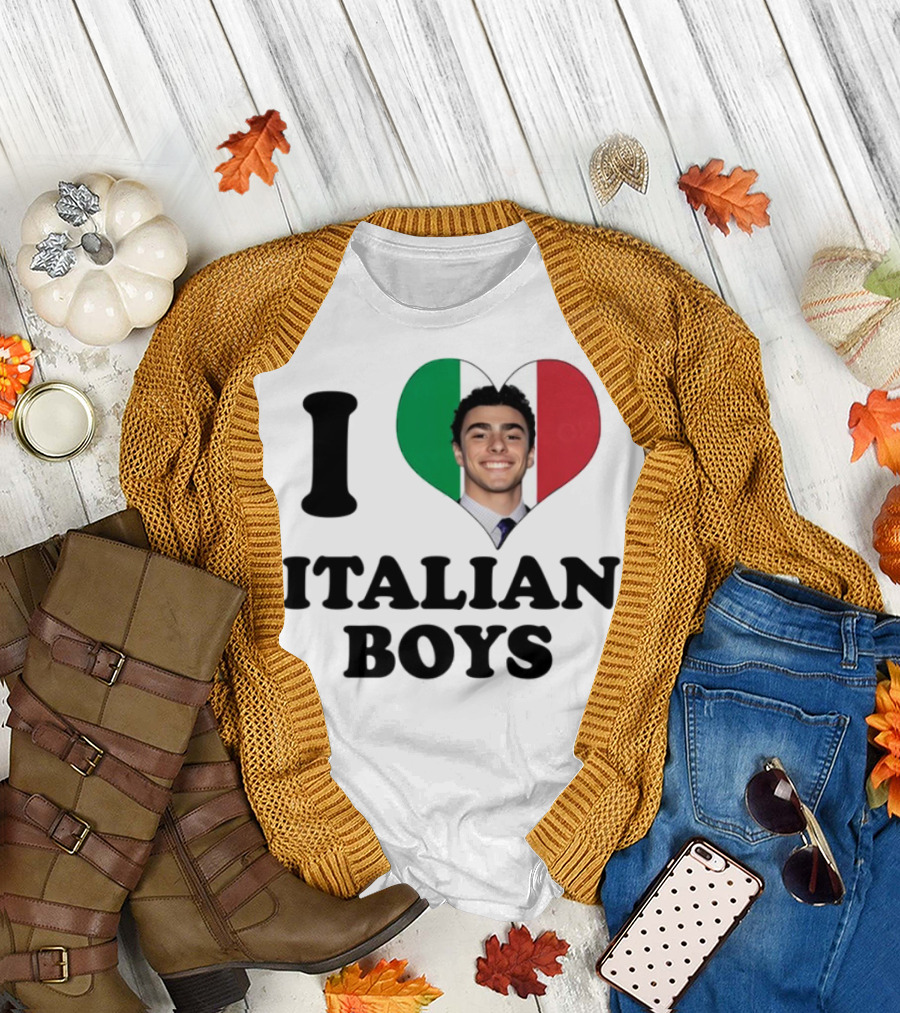 Luici Mangione I Love Italian Boys Heart Italy Flag T-Shirt