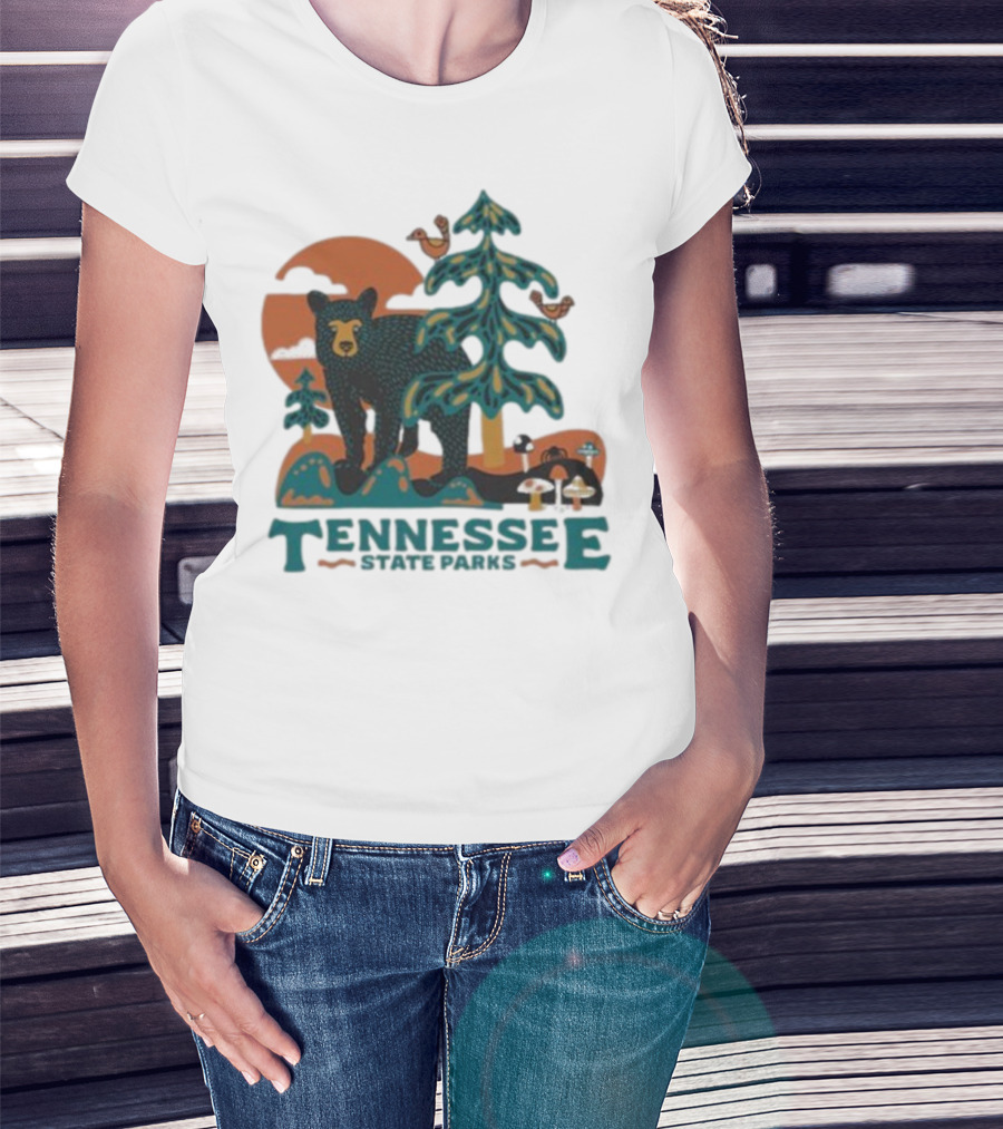 Tennessee State Parks Bear Nature Scene And Forest Wildlife T-Shirt