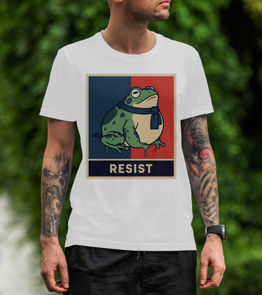 Portland Frog Protest Resist Activist Retro Style T-Shirt