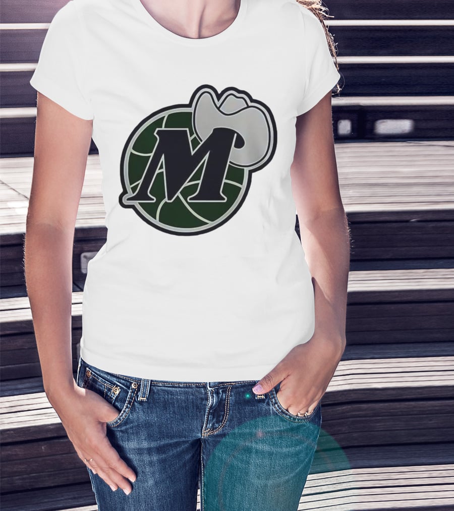 Dallas Mavericks M With Cowboy Hat And Basketball Icon T-Shirt