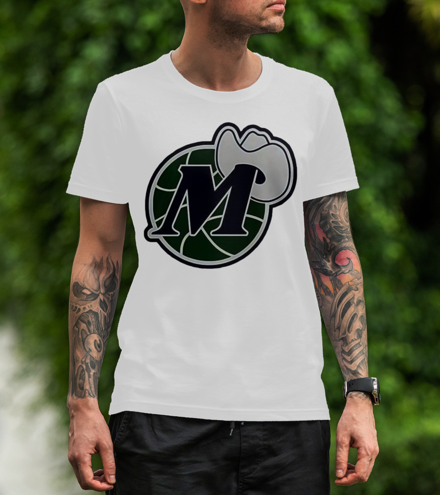 Dallas Mavericks M With Cowboy Hat And Basketball Icon T-Shirt