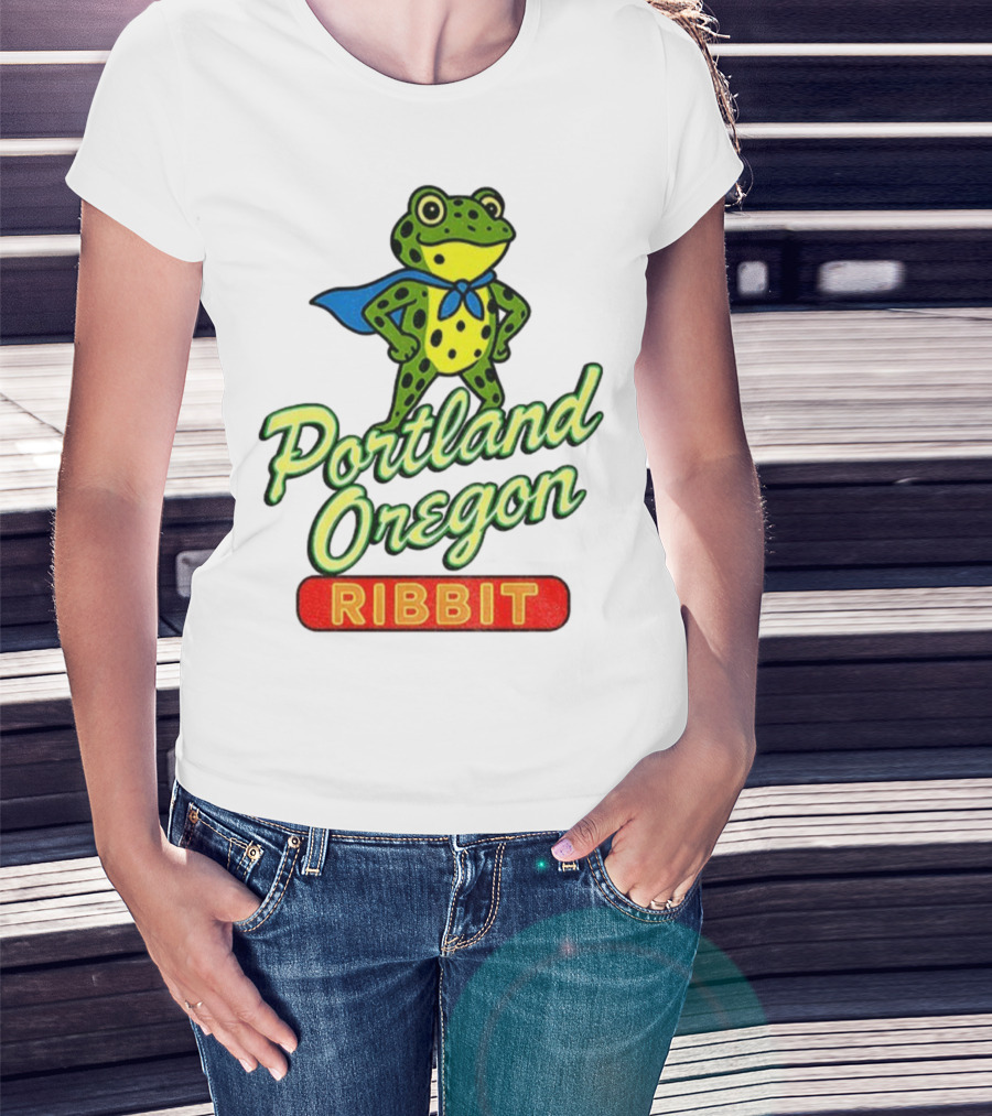 Portland Oregon Ribbit Frog Superhero Retro Style T-Shirt