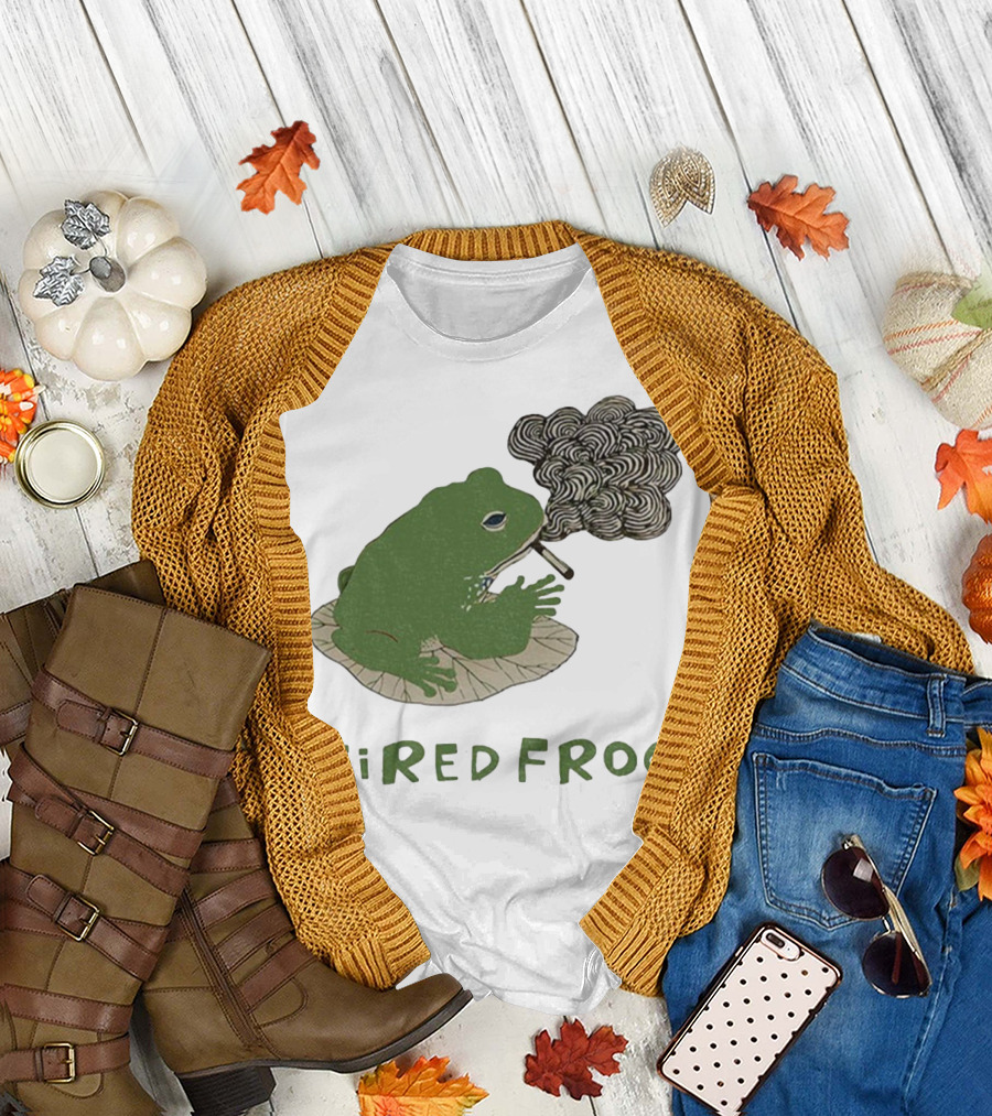 Tired Frog Smoking Meme Japanese Style Smoking Frog T-Shirt