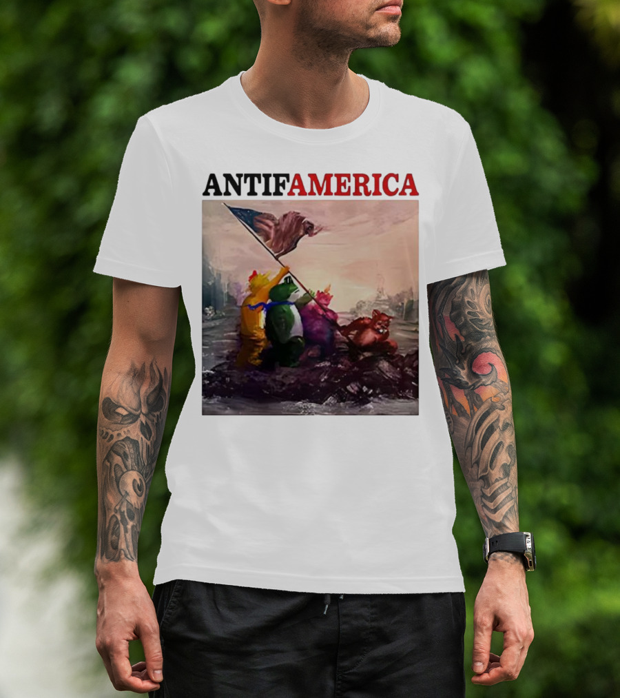 Antifamerica Portland Frog Parody Of Iconic Historical Scene With Bold Characters And Flag T-Shirt