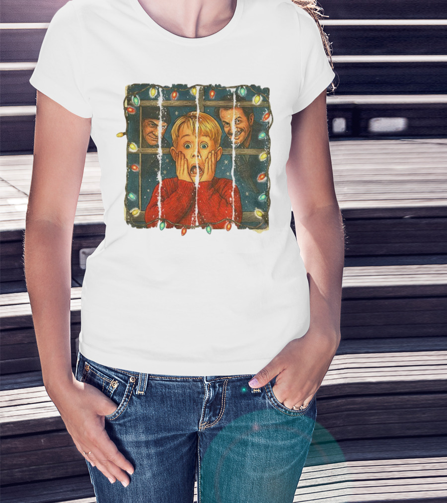 Kevin McCallister Home Alone Merry Christmas With Harry And Marv T-Shirt