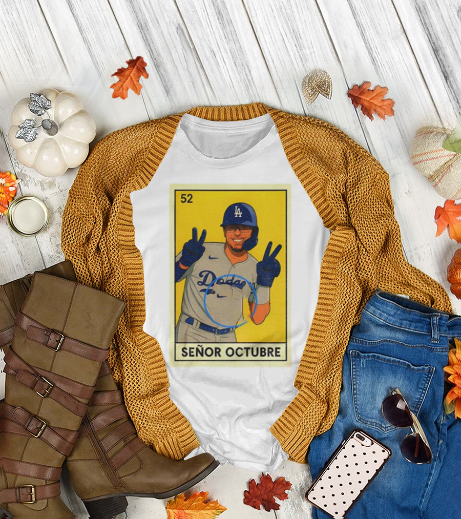 Señor Octubre Los Angeles Dodgers Kike Hernandez 52 MLB Baseball Card T-Shirt