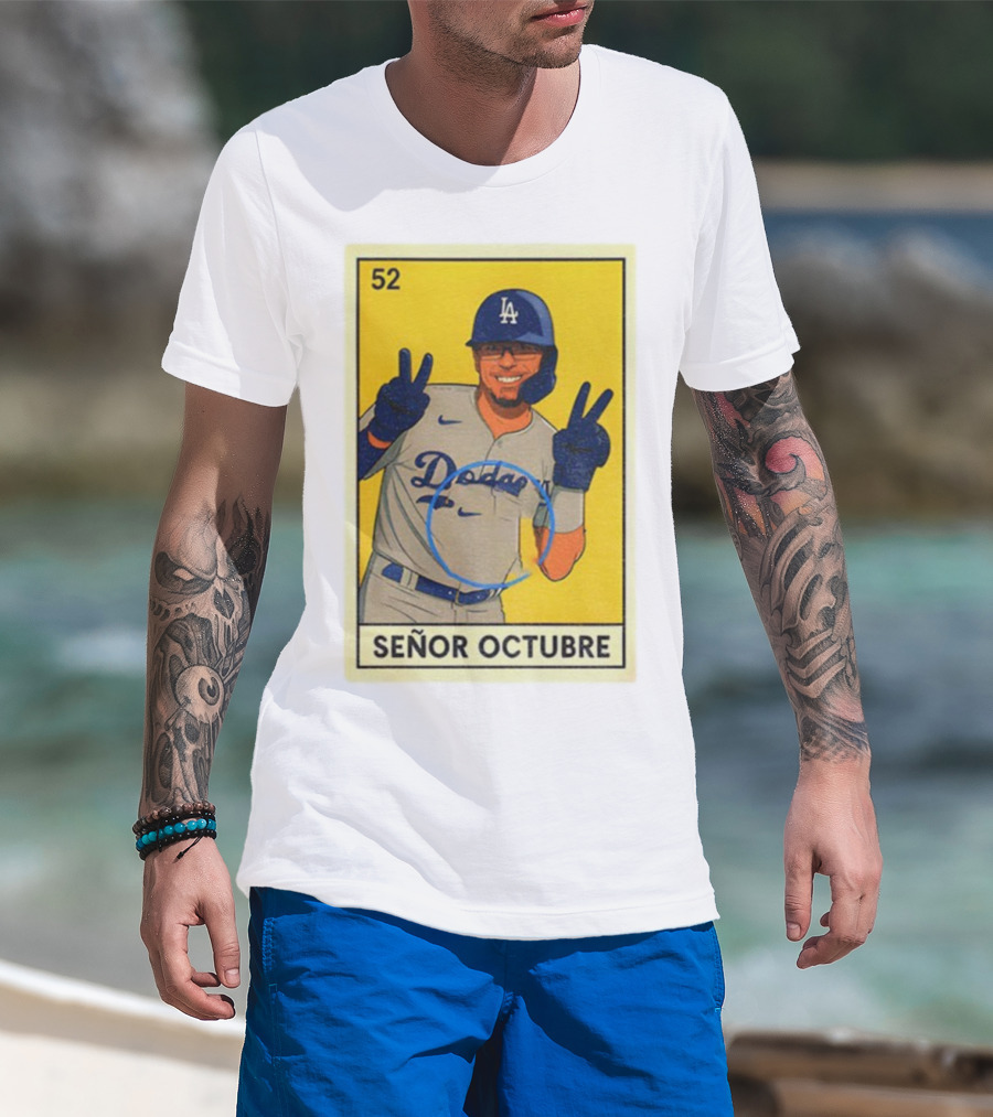 Señor Octubre Los Angeles Dodgers Kike Hernandez 52 MLB Baseball Card T-Shirt