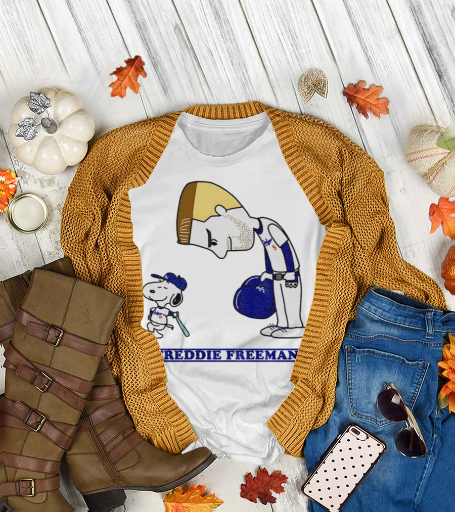 Peanuts Snoopy Freddie Freeman Los Angeles Dodgers MLB Baseball 2025 T-Shirt