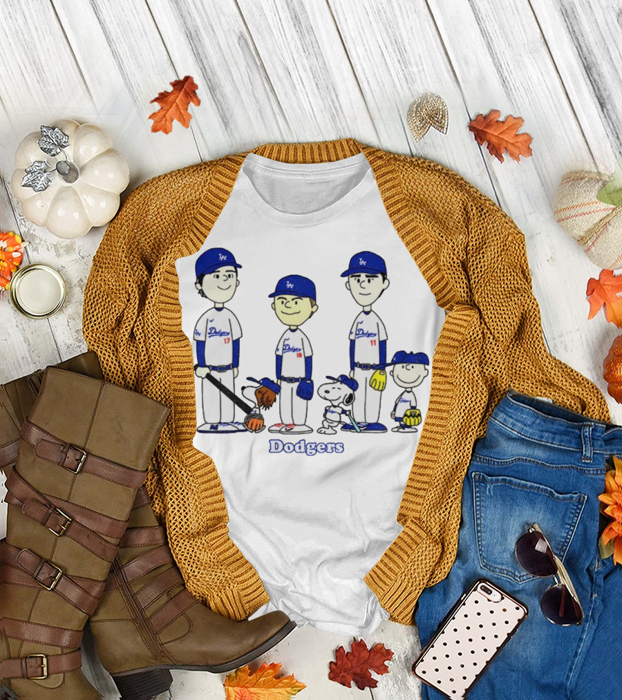 Dodgers Snoopy Peanuts Yoshinobu Yamamoto Shohei Ohtani Tommy Edman MLB Baseball T-Shirt