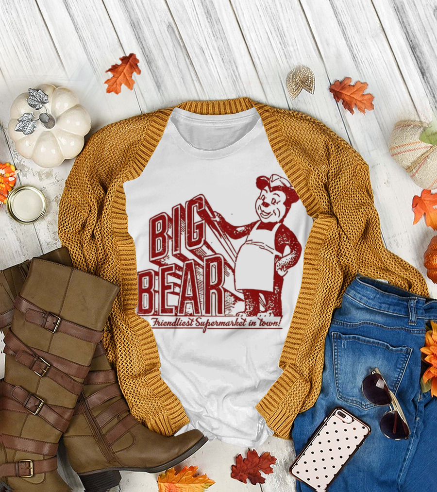 Big Bear the Friendliest Supermarket in the Town San Diego Retro Chef Logo T-Shirt