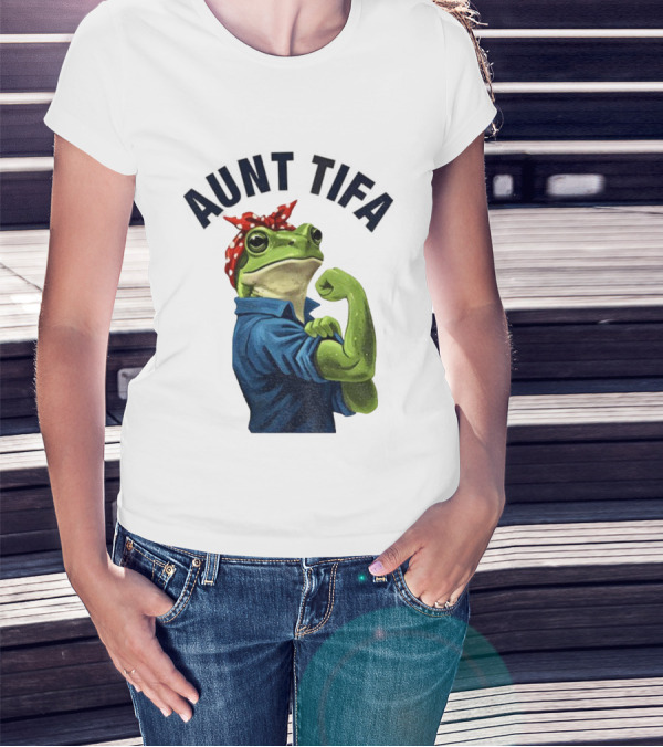 Aunt Tifa Rosie The Riveter Frog Meme Resist T-Shirt