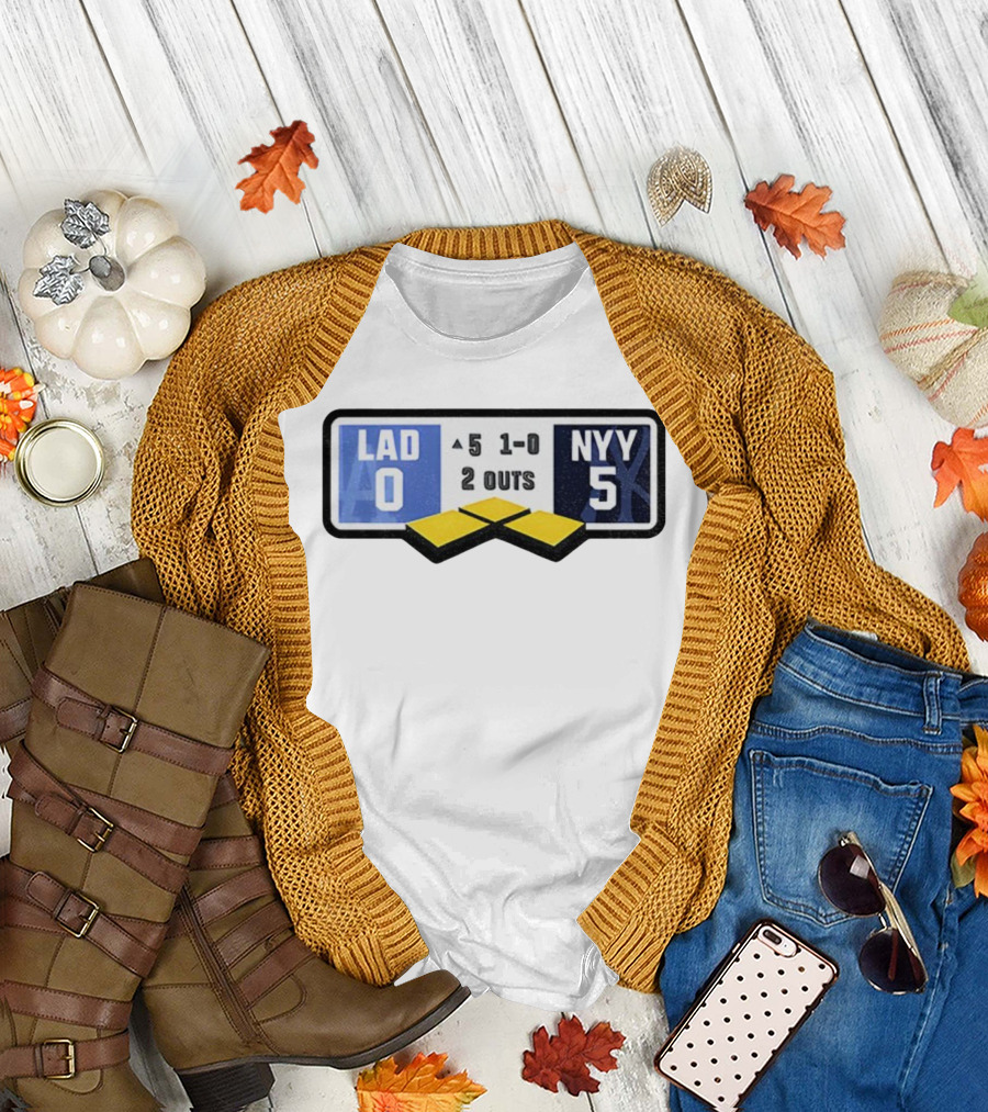 Los Angeles Dodgers vs New York Yankees Scoreboard Christmas 2025 Baseball Player T-Shirt