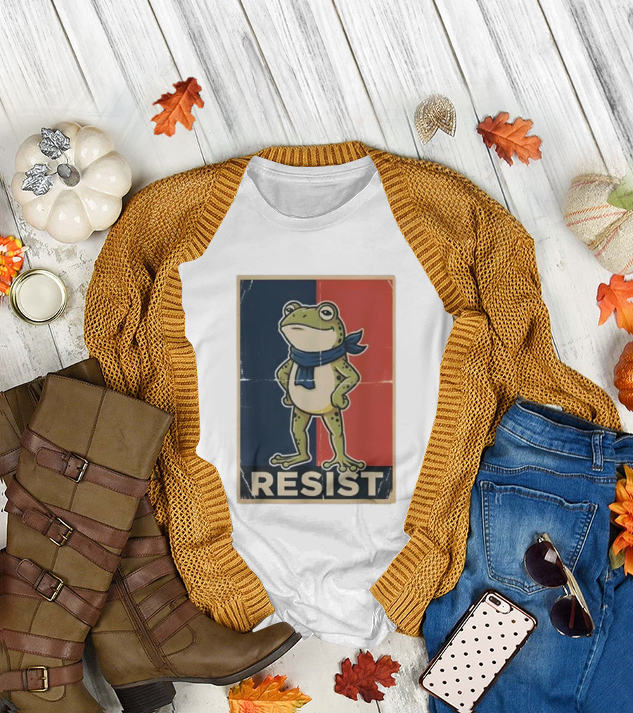 Resist Frog Stand No Kings Day T-Shirt