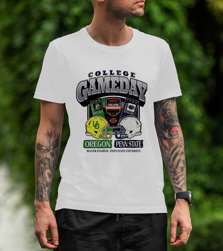 ESPN College Gameday Oregon Ducks Vs Penn State Nittany Lions Helmet Matchup T-Shirt