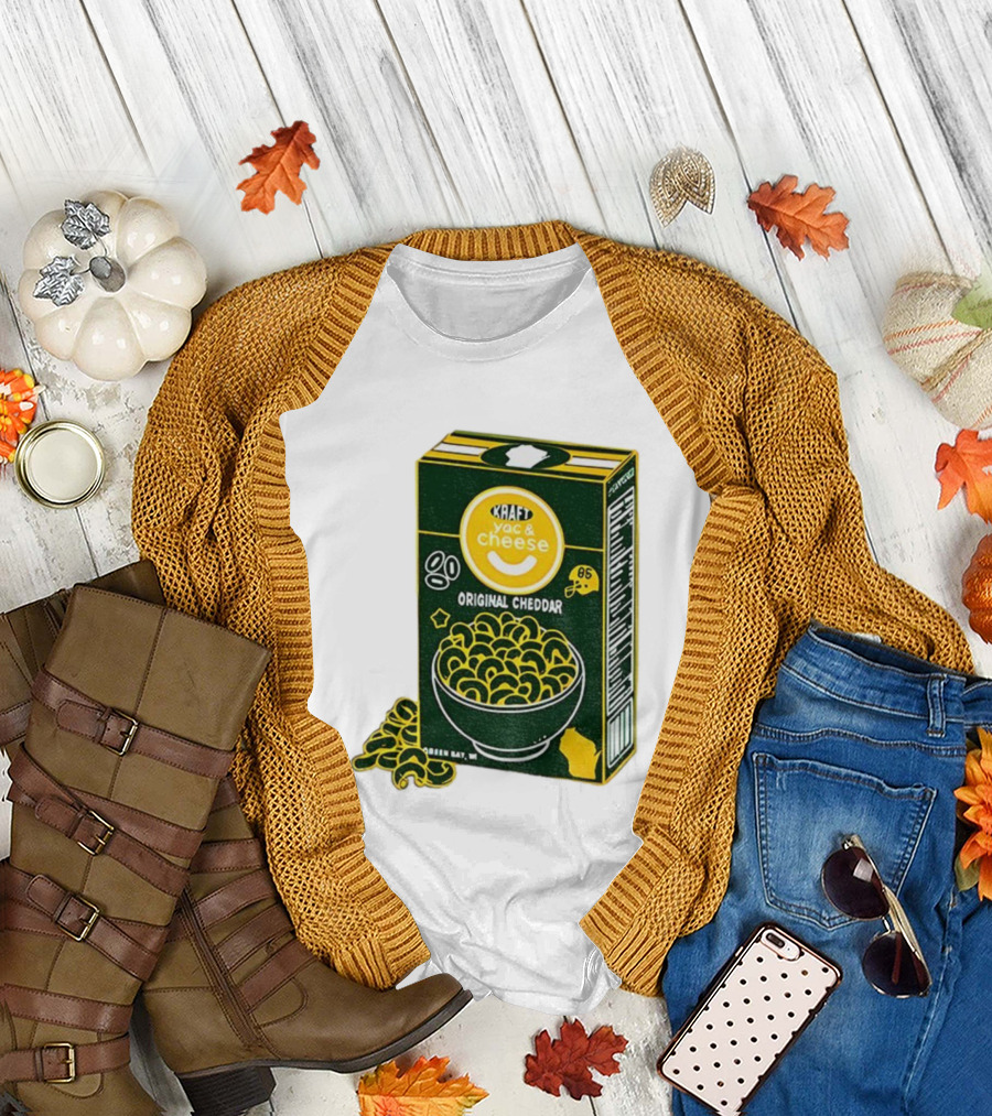 Green Bay Kraft Mac and Cheese Original Cheddar Retro Packers Fan Art T-Shirt