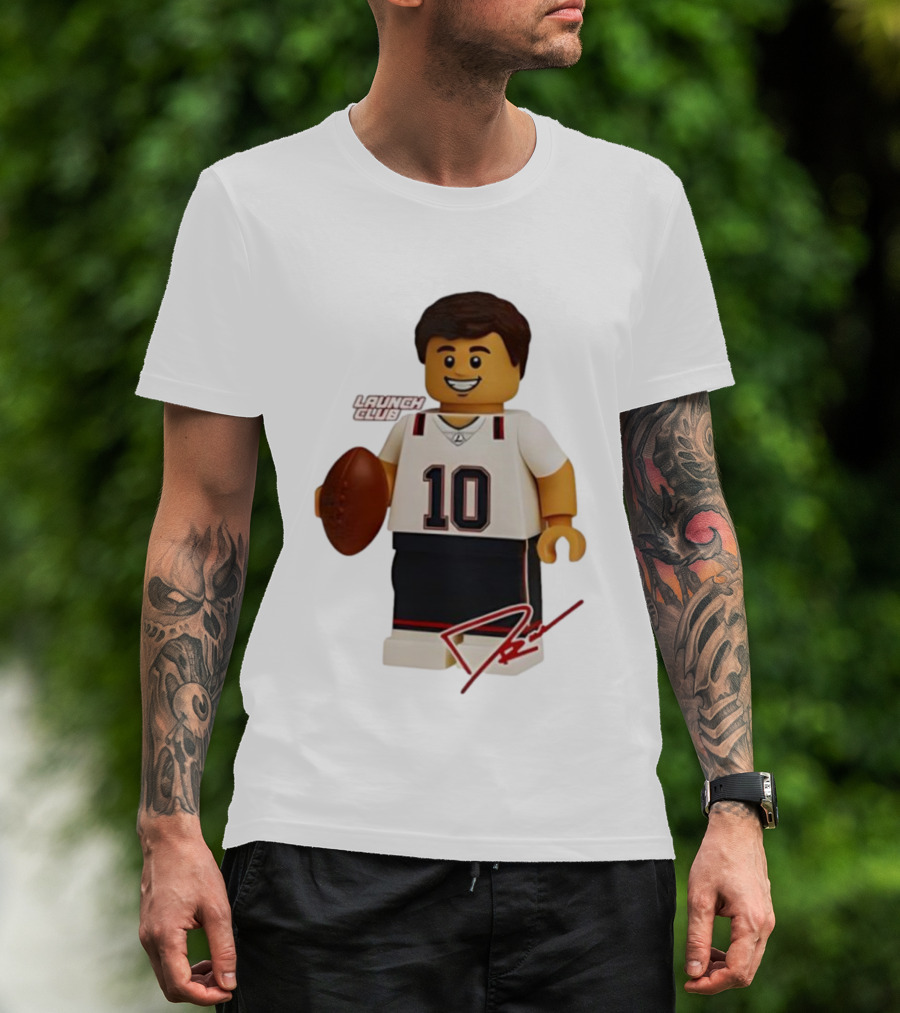 Tom Brady New England Patriots Lego Minifigure 10 Launch Club Signature T-Shirt