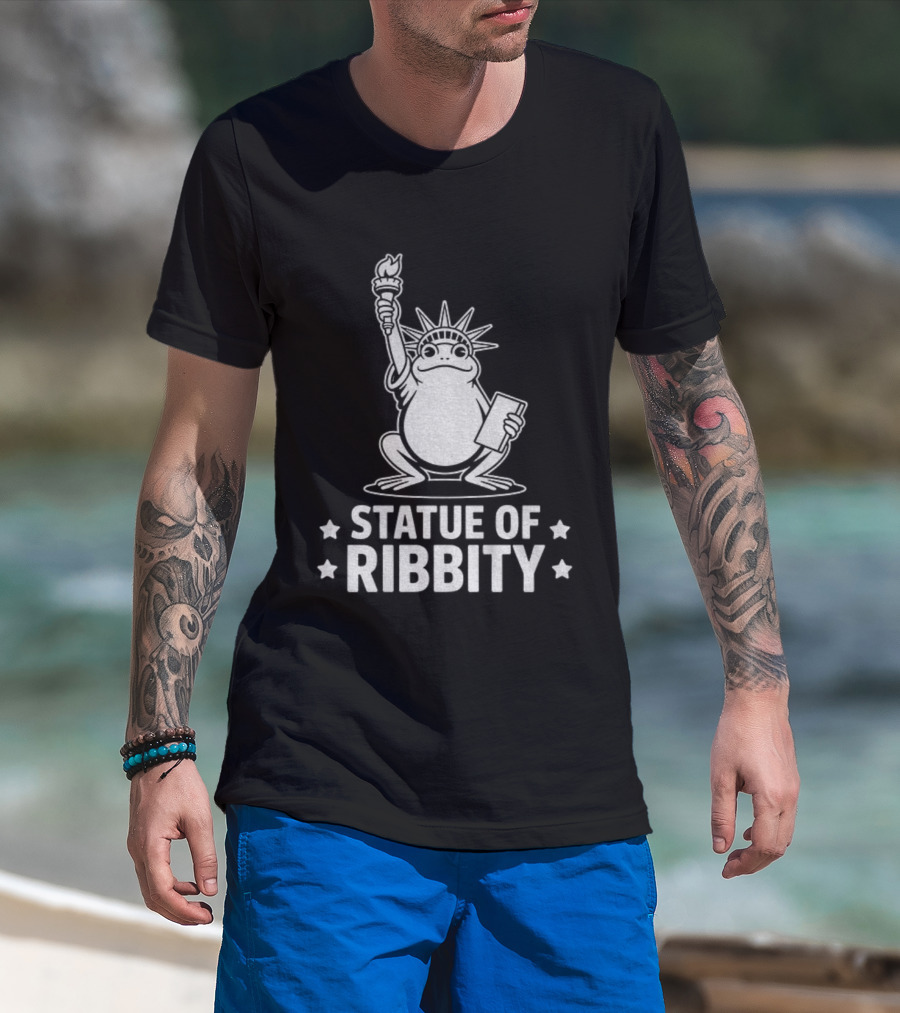 Portland Frog Statue Of Liberty Ribbity Political Humor T-Shirt