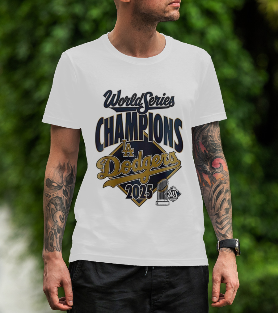 Los Angeles Dodgers 2025 World Series Champions Team Signature T-Shirt