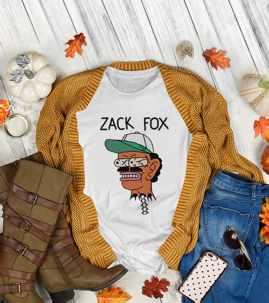 Zack Fox Bug-Eyed Head With Cap and Spinal Detail T-Shirt