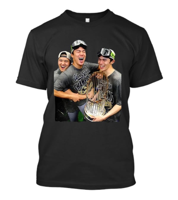 World Series Champions 2025 Yoshinobu Yamamoto Rōki Sasaki Shohei Ohtani Celebration T-Shirt