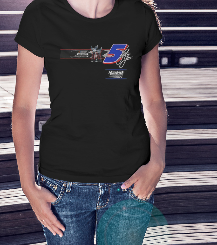 Kyle Larson Hendrick Motorsports NASCAR Cup Series Champion Two-Time Number 5 Car Signature T-Shirt