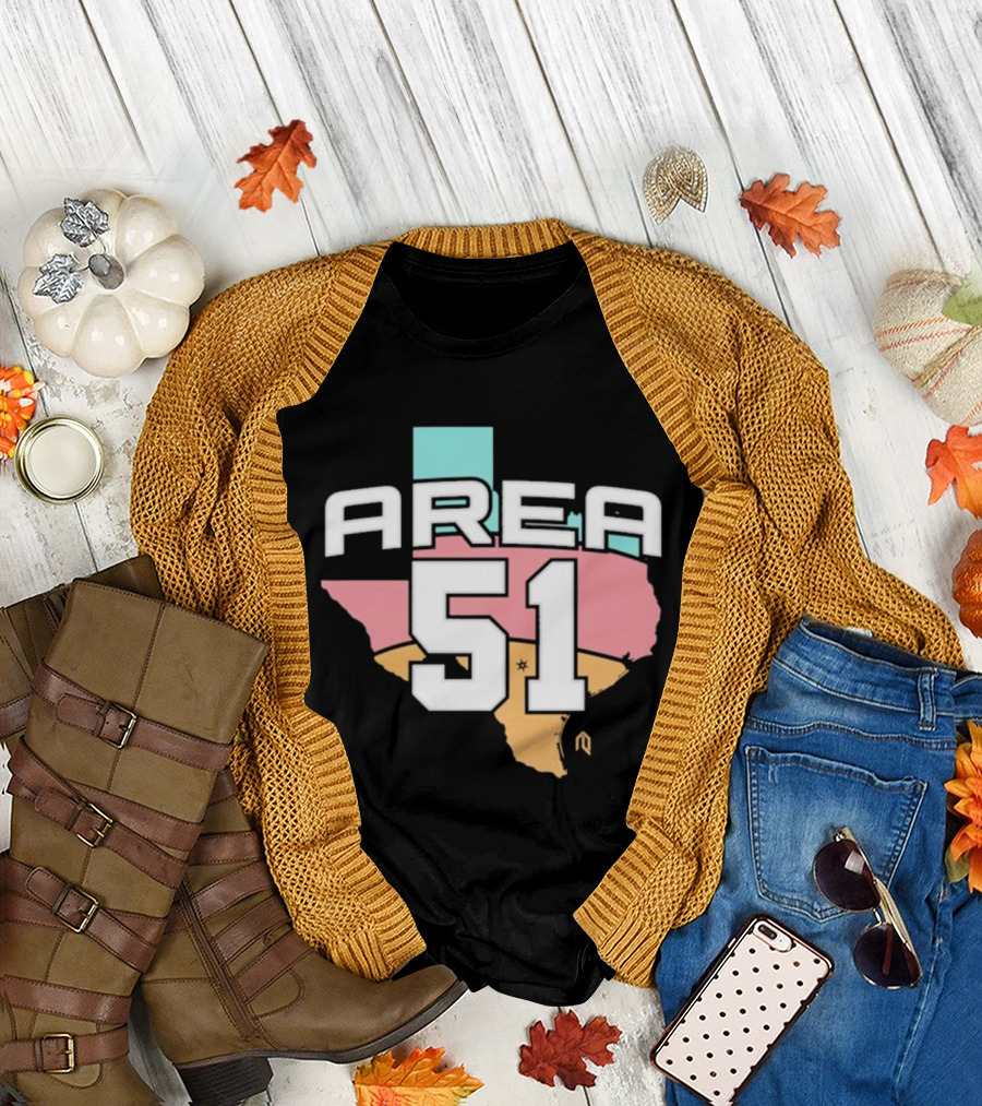 San Antonio Spurs Area 51 Texas Basketball Theme T-Shirt