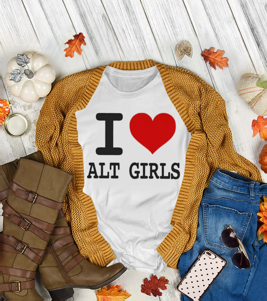 I Love Alt Girls Funny I Heart Design T-Shirt
