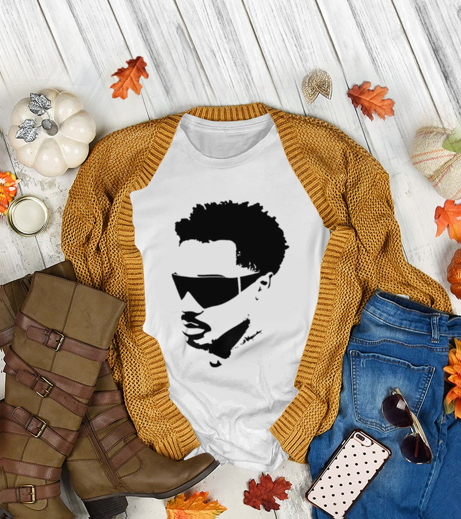 Plaqueboymax Face Outline With Sunglasses And Abstract Hair Sketch T-Shirt